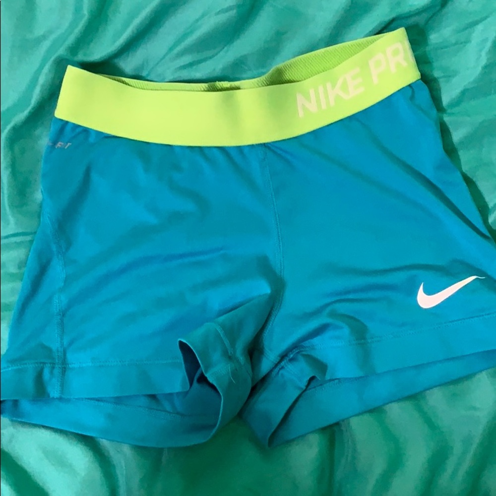 NikePros